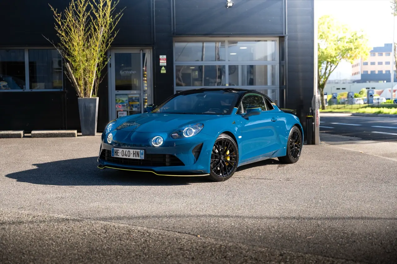 Alpine A110 GTS Bleu Paon — livraison