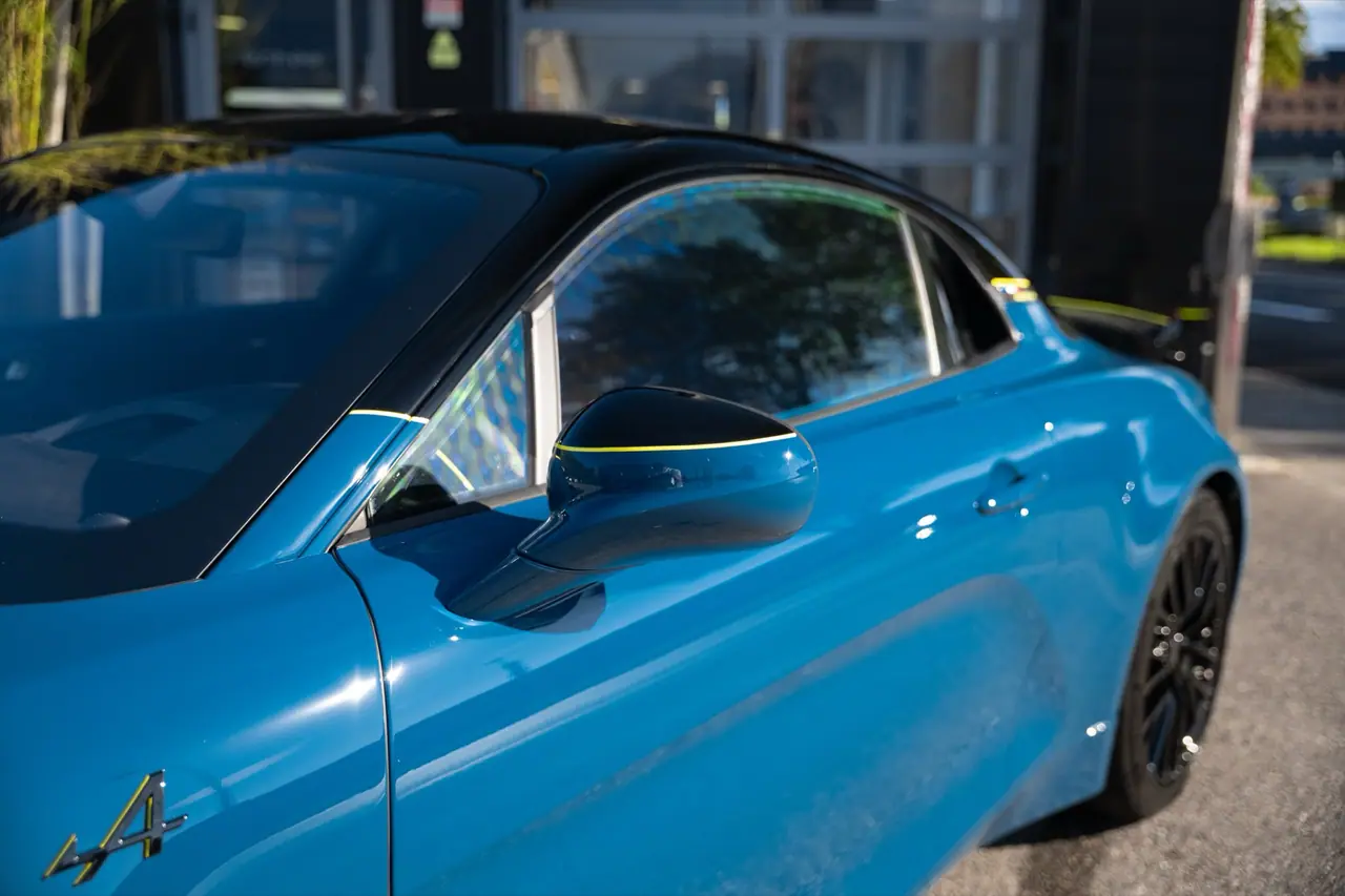 Alpine A110 GTS Bleu Paon — livraison — photo 3