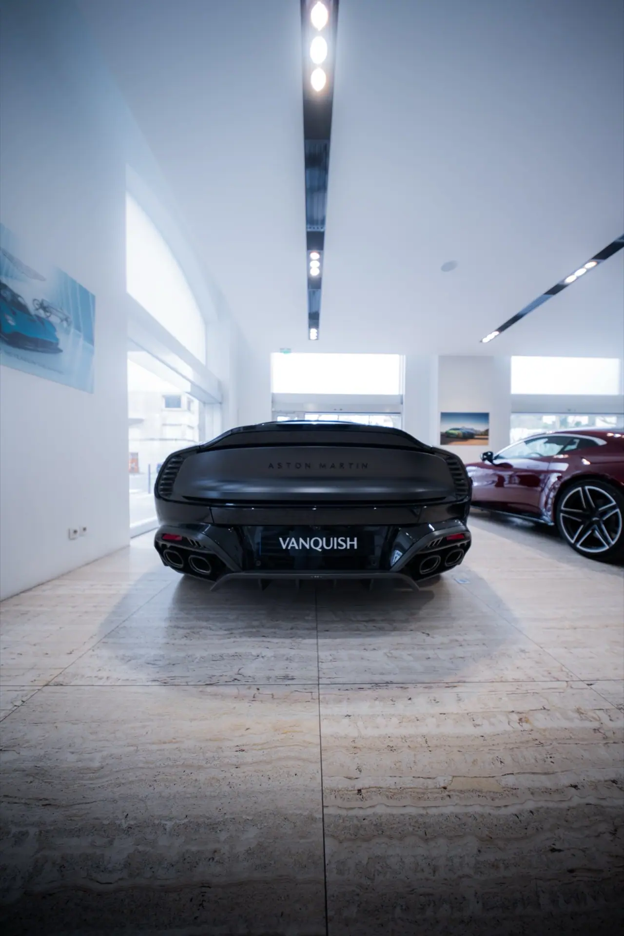 Aston Martin Vanquish — avant-première — photo 3