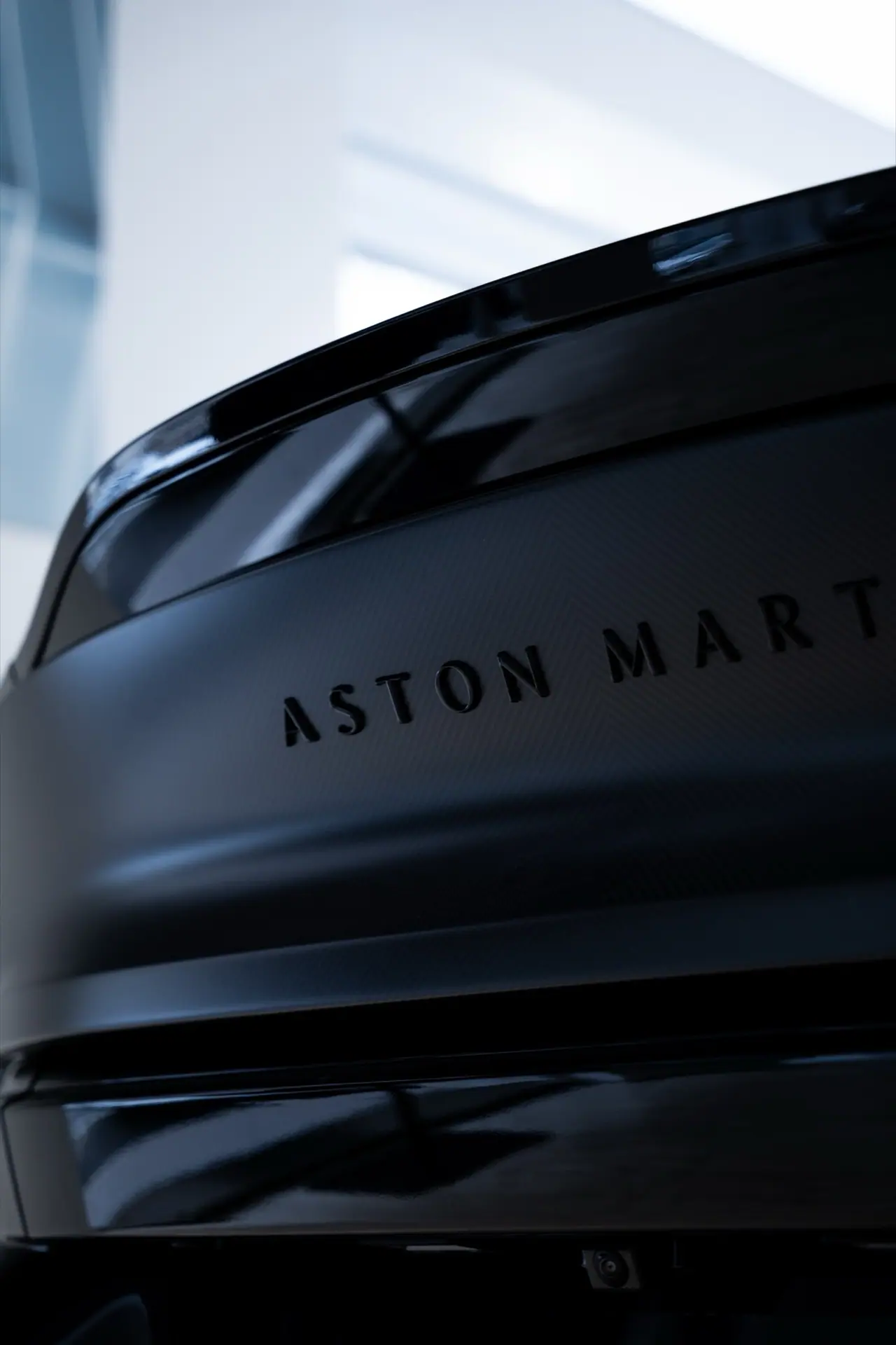 Aston Martin Vanquish — avant-première — photo 6