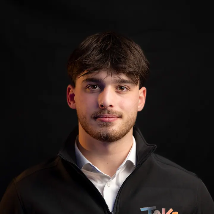 Joshua Kahn, fondateur de Joke MP4, photographe et vidéaste
